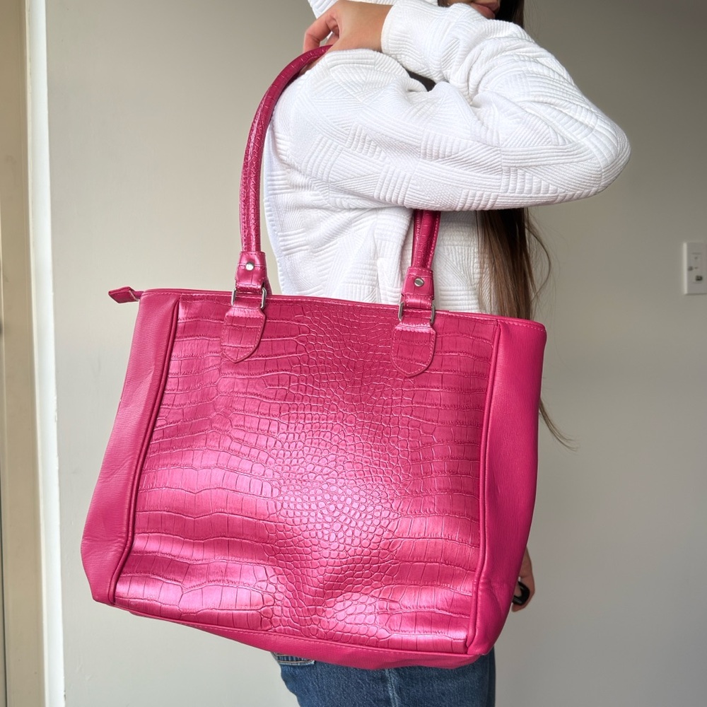 Pink Tote Bag – Excellent Condition